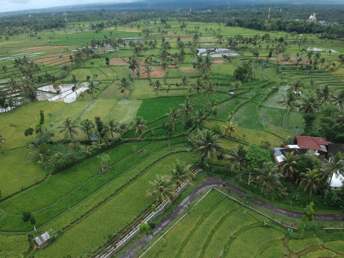 Peraja Bungalows Loyok Sangyang Luaran gambar