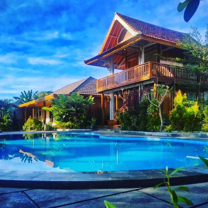 Peraja Bungalows Loyok Sangyang Luaran gambar