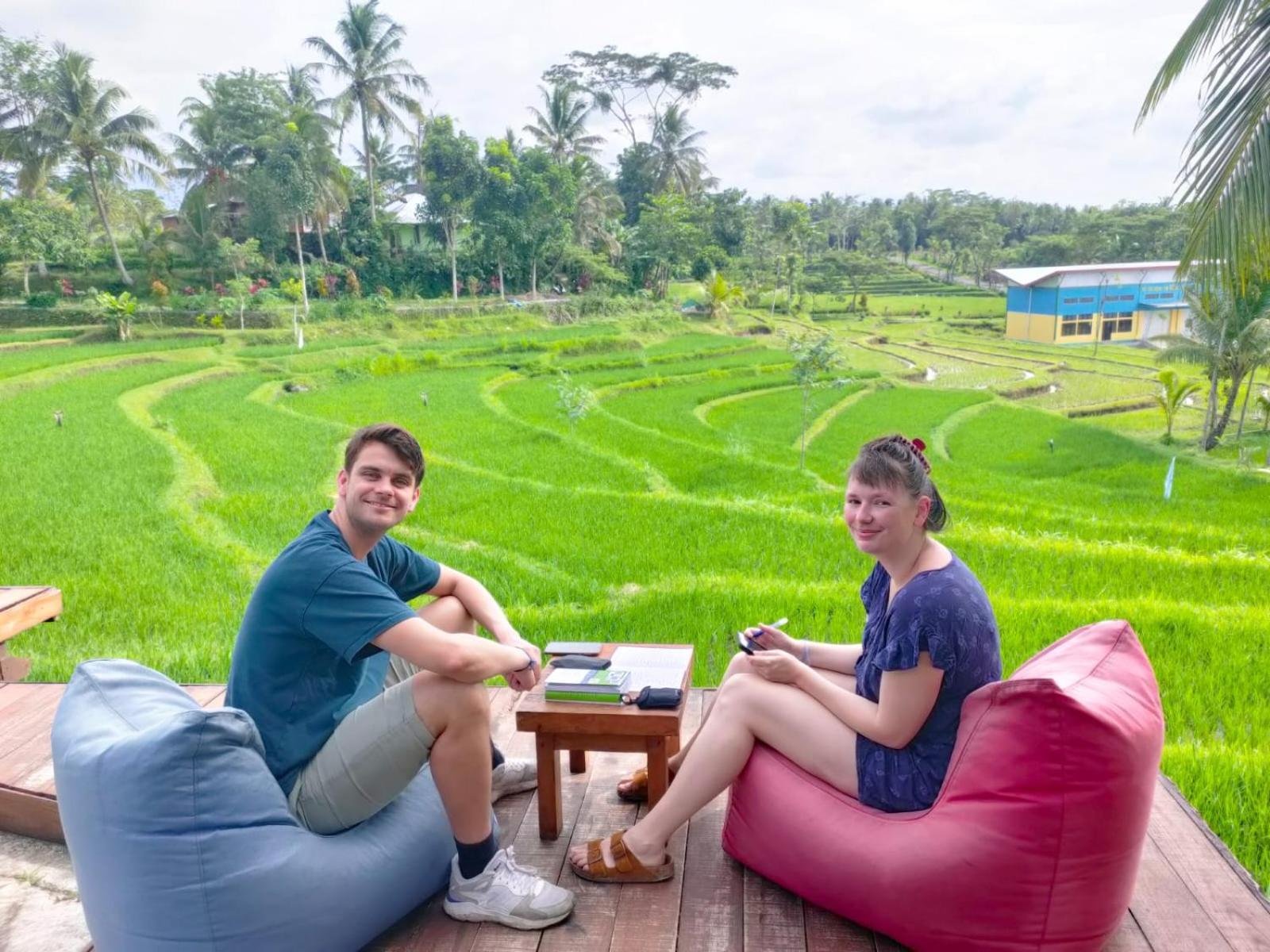 Peraja Bungalows Loyok Sangyang Bilik gambar