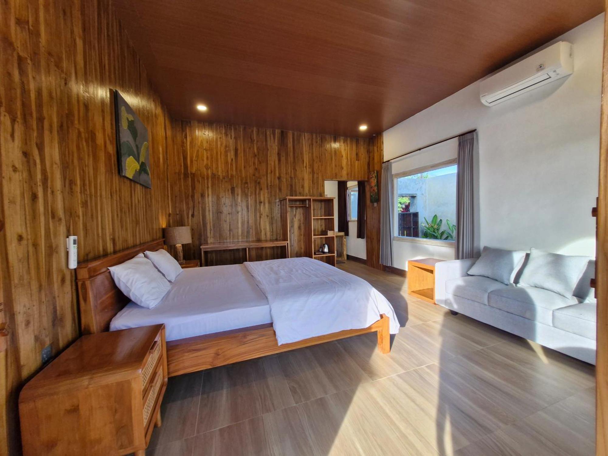 Peraja Bungalows Loyok Sangyang Bilik gambar